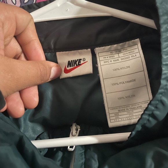 Nike windbreaker - Picture 2 of 3